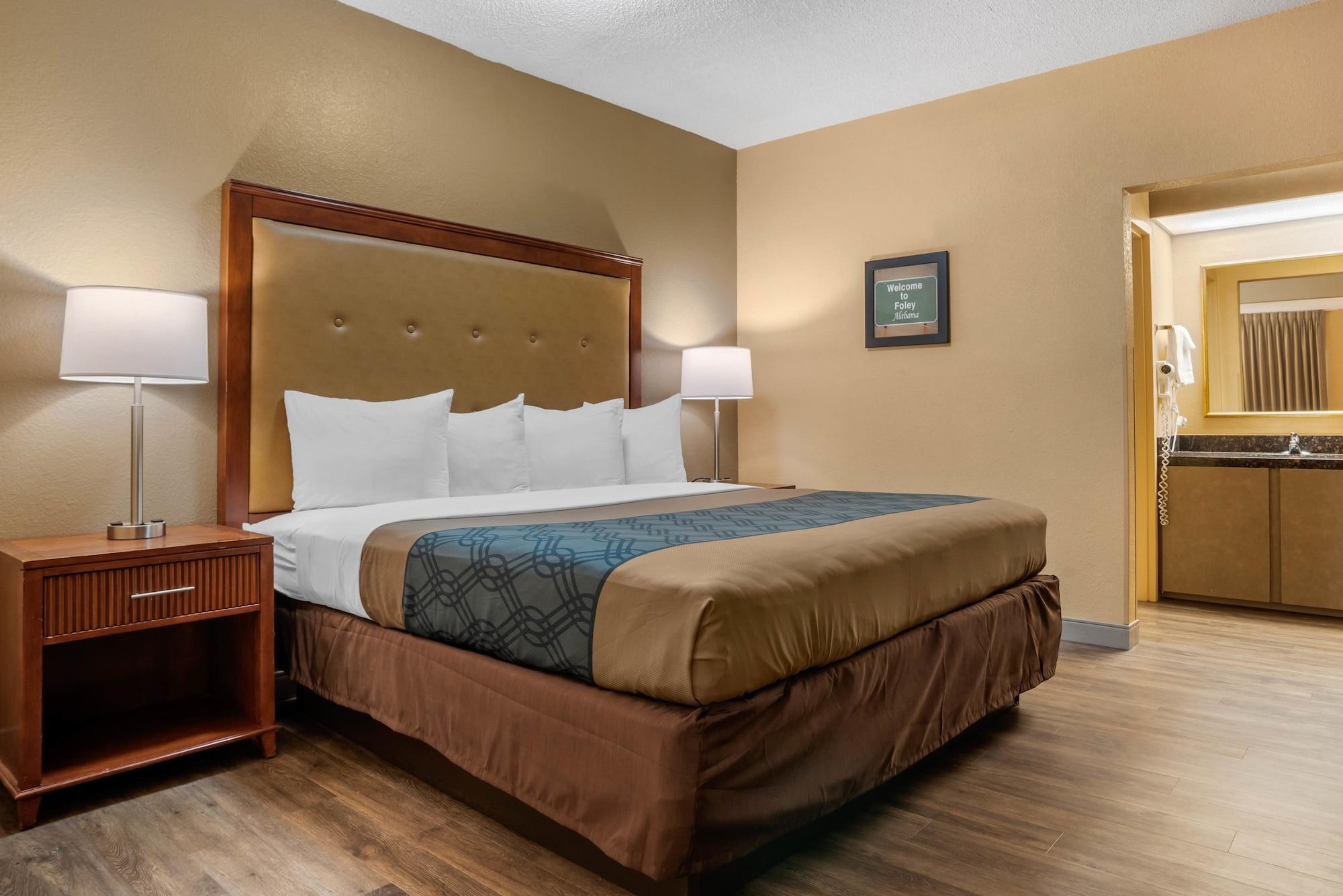 Econo Lodge Inn & Suites Foley-North Gulf Shores Buitenkant foto