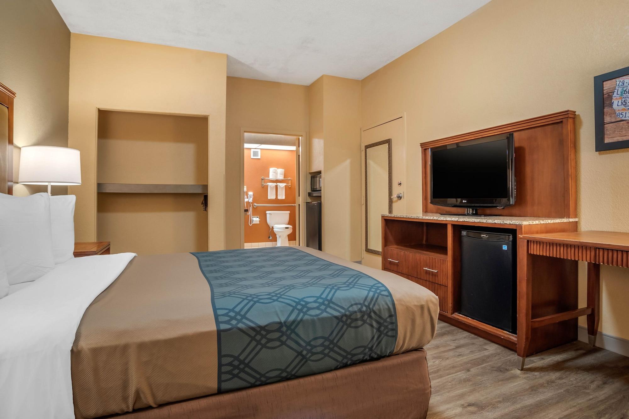 Econo Lodge Inn & Suites Foley-North Gulf Shores Buitenkant foto