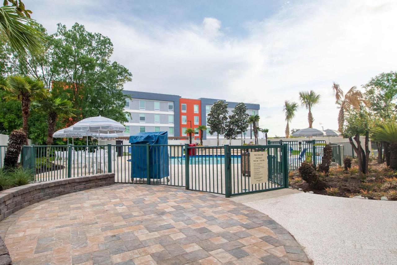 Econo Lodge Inn & Suites Foley-North Gulf Shores Buitenkant foto